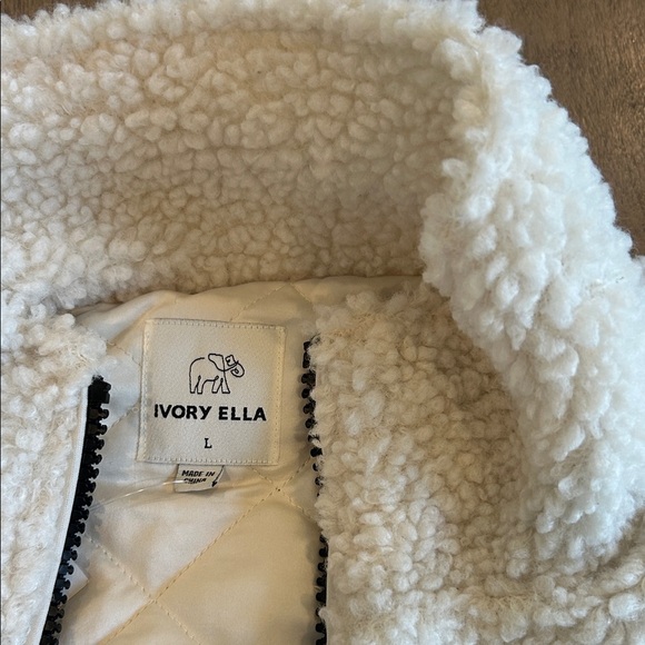 Ivory Ella White Sherpa Jacket with Striped Cuffs - Picture 4 of 9